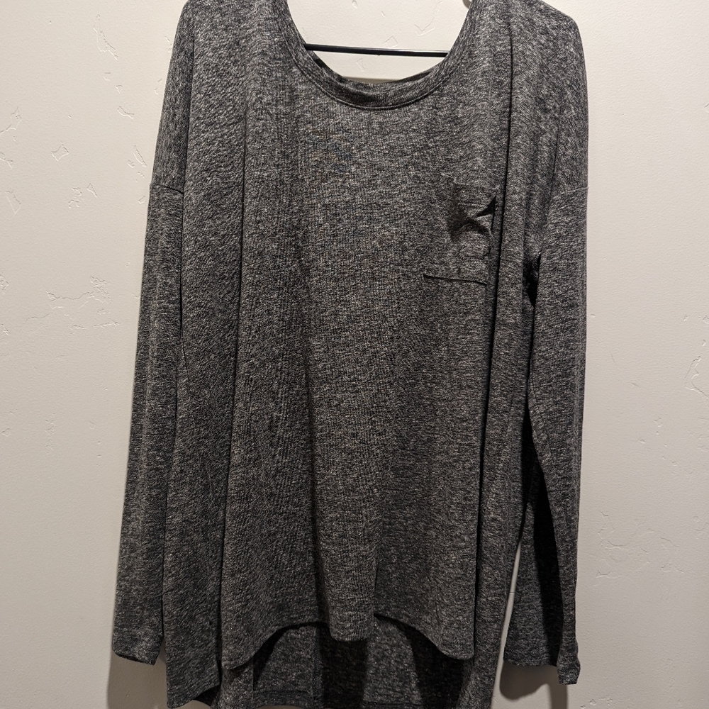 Gray old navy boyfriend long sleeve soft comfortable shirt old navy